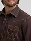 Wrangler Men's Retro® Premium Western Snap Solid Shirt in Bark