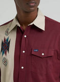 Wrangler Men's Vintage-Inspired Contrast Band Western Snap Shirt